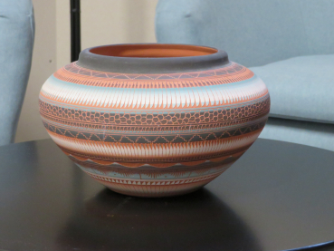Navajo Navahopi Vase in dezenten Farben mit Zertifikat